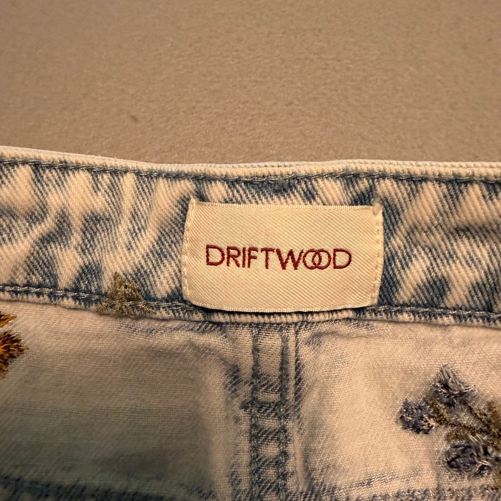 Driftwood Floral Embroidered Wide Leg Jeans Light Wash Blue Women Size 31 - Picture 2 of 15